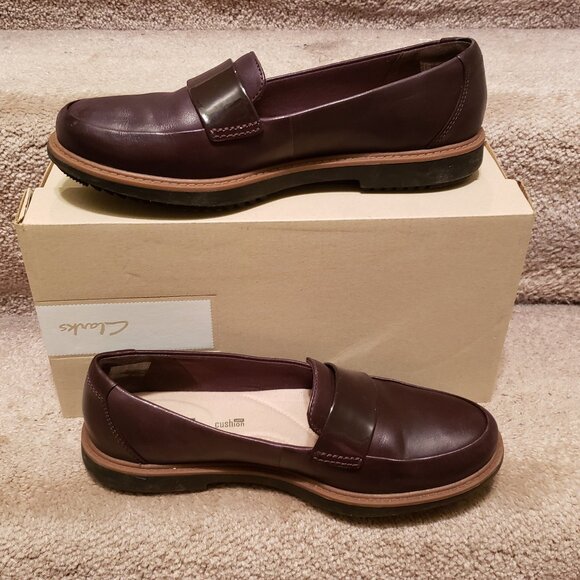 EUC women's Clarks loafers size 8 - Picture 3 of 14